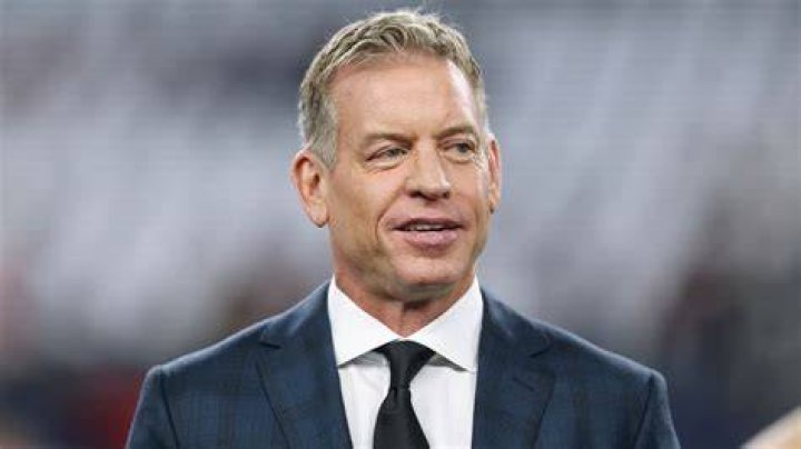 How old is Troy Aikman?