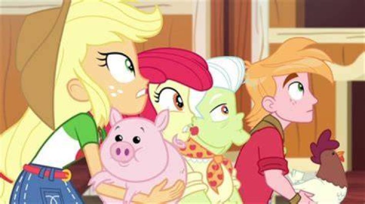 What is Applejack's last name?