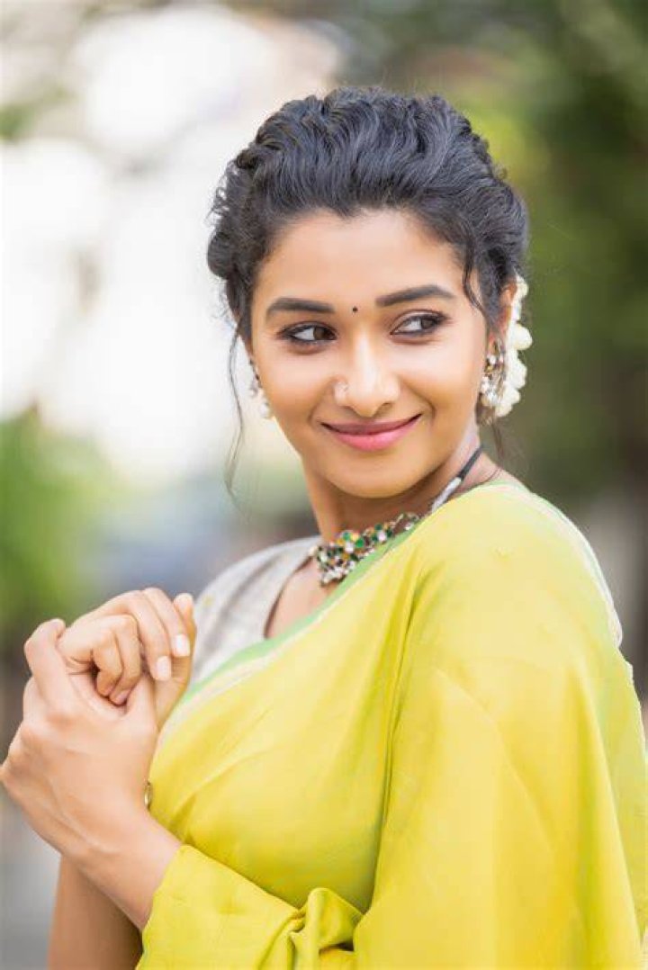 Who is the most beautiful Tamil actress?