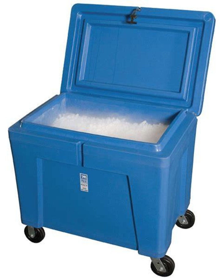 Will dry ice crack a plastic cooler?